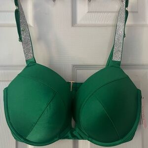 Swim Bra with Rhinestone Strap elevate your beach time !